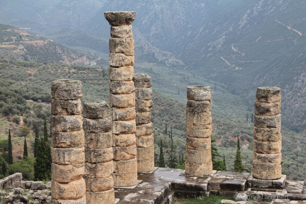 Magisches Delphi. Apollon-Tempel, Delphi Sehenswürdigkeiten