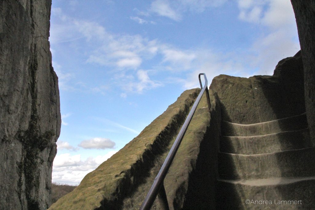 Externsteine, Spirituell, Teutoburger Wald, Bad Meinberg, Turmfelsen Treppe auf den Felsen