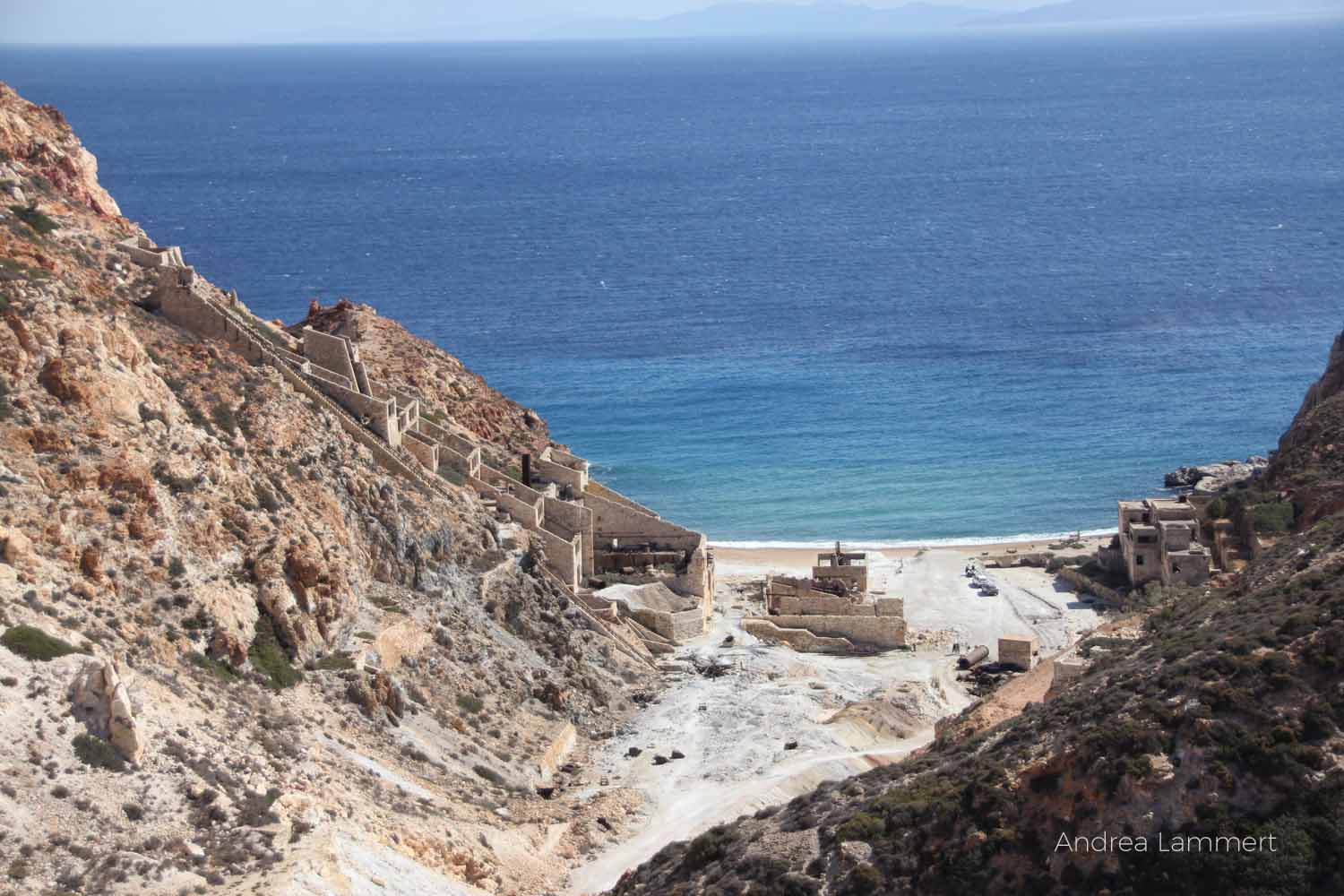 Schwefelminen Milos, Sulfur Mines, Paliorema, Verlassener Ort mit Bergbau auf Milos