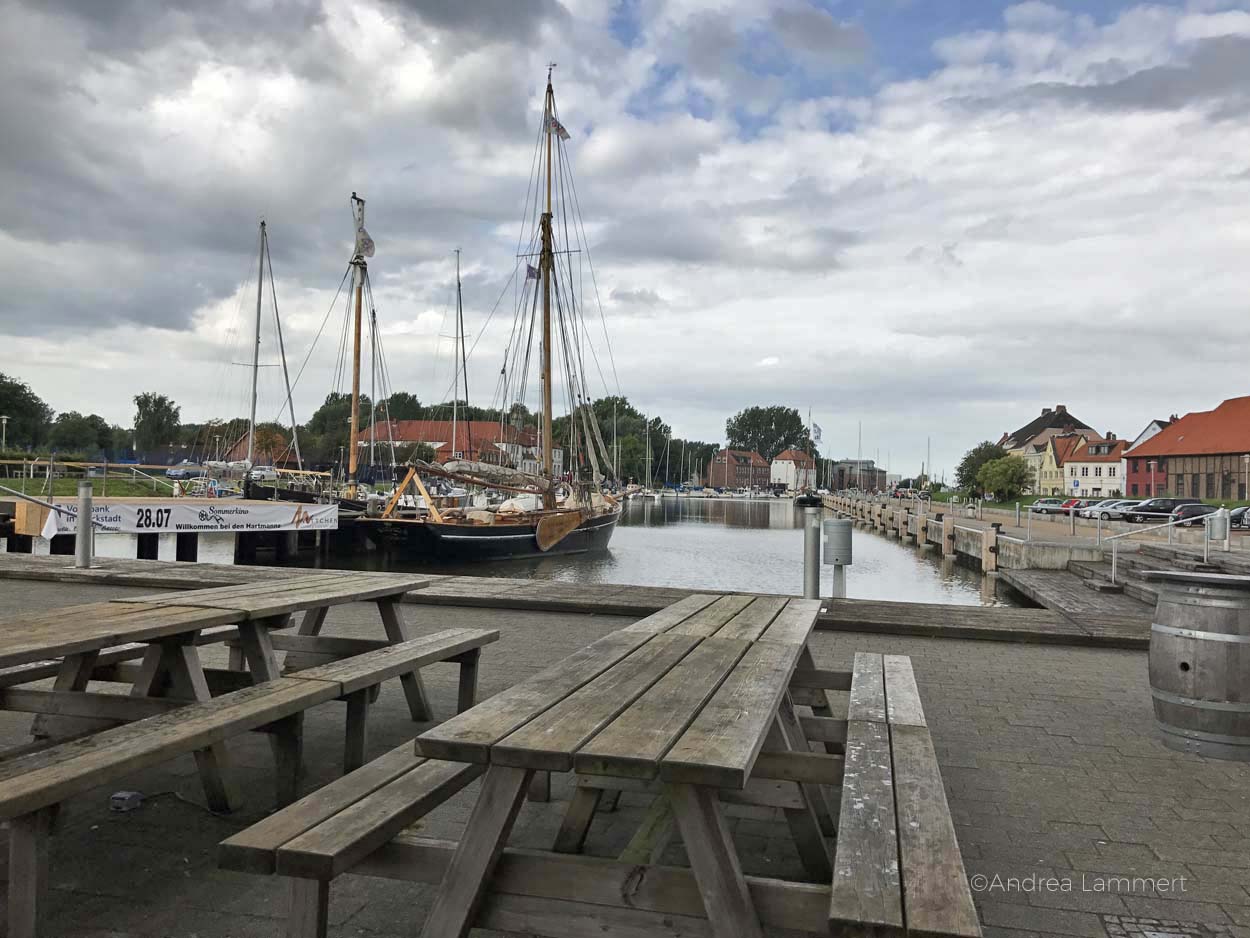 Glückstadt, Fähre Wischhafen, ein Wochenende in Glückstadt an der Elbe - dafür gibt es viele gute Tipps