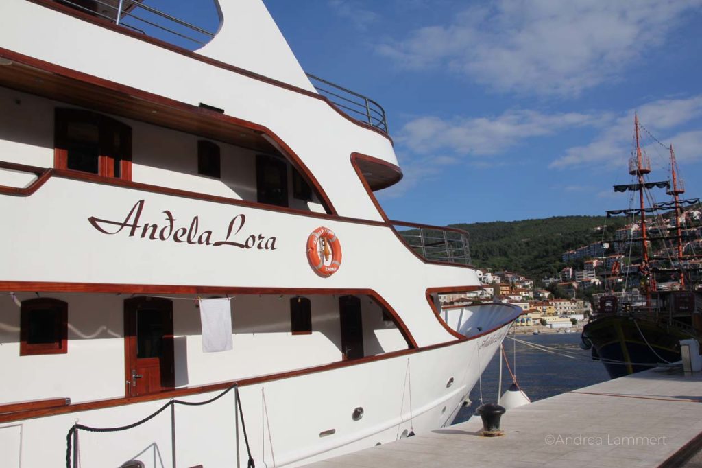 Inselhüpfen in Kroatien, Rad und Schiff in Istrien, von Krk, Cres, Rabac, Grosnjan,