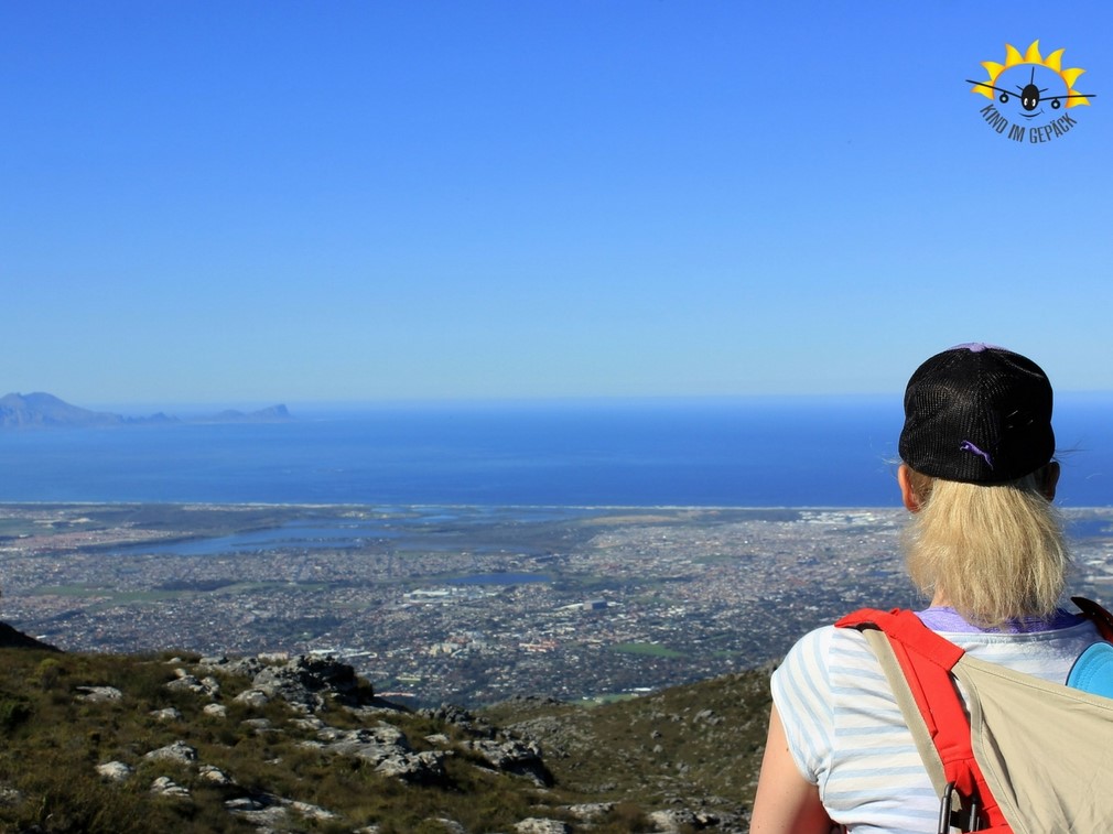 Kapstadt Tipps von Bloggern: Blick vom Tafelberg auf die südafrikanische Stadt