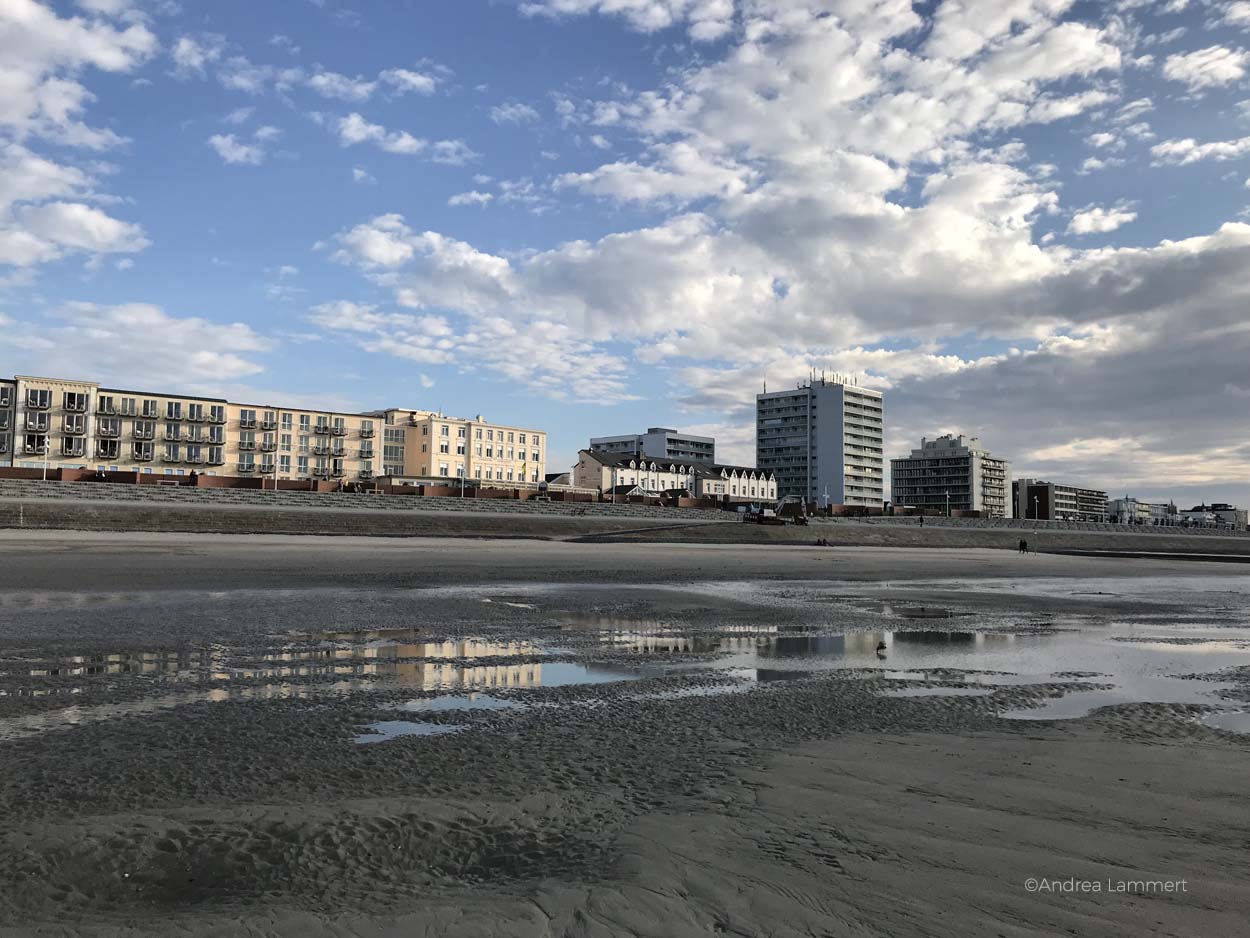 Norderney ist nicht nur zur Hauptsaison eine Reise wert. Tipps für die Insel. Norderney Einkaufstipps, Restaurantstipps, Reiseführer Norderney Geheimtipps