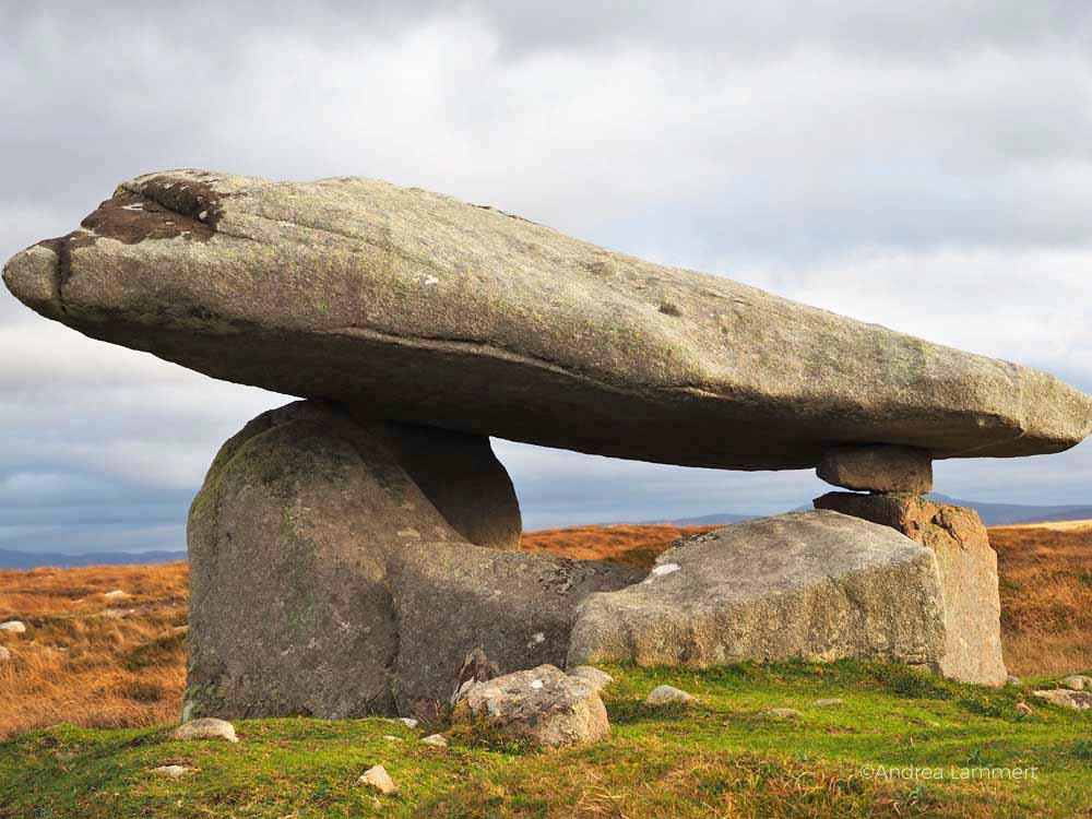 Kilclonney-Dolmen, Donegal, Tumb, Mystische Stätten, Kraftorte, Dolmen Adrara, Megalytic places
