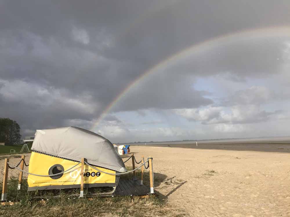 Strandschlafkorb von Dangast - sieht nicht nur aus wie ein Cabriolet