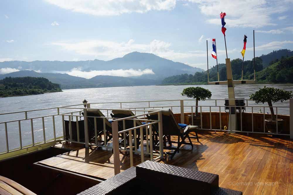 Flussfahrt auf dem Mekong ivon Thailand nach Laos, Mekong river tour