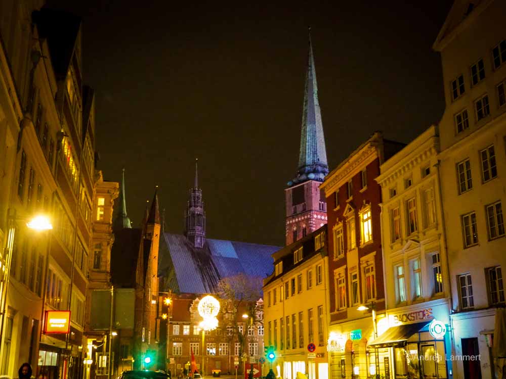 Lübeck an der Nikolaikirche
