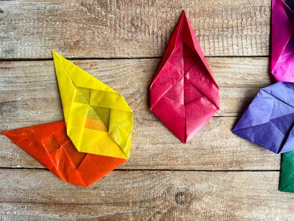 Transparentsterne falten, Anleitung Schritt 11