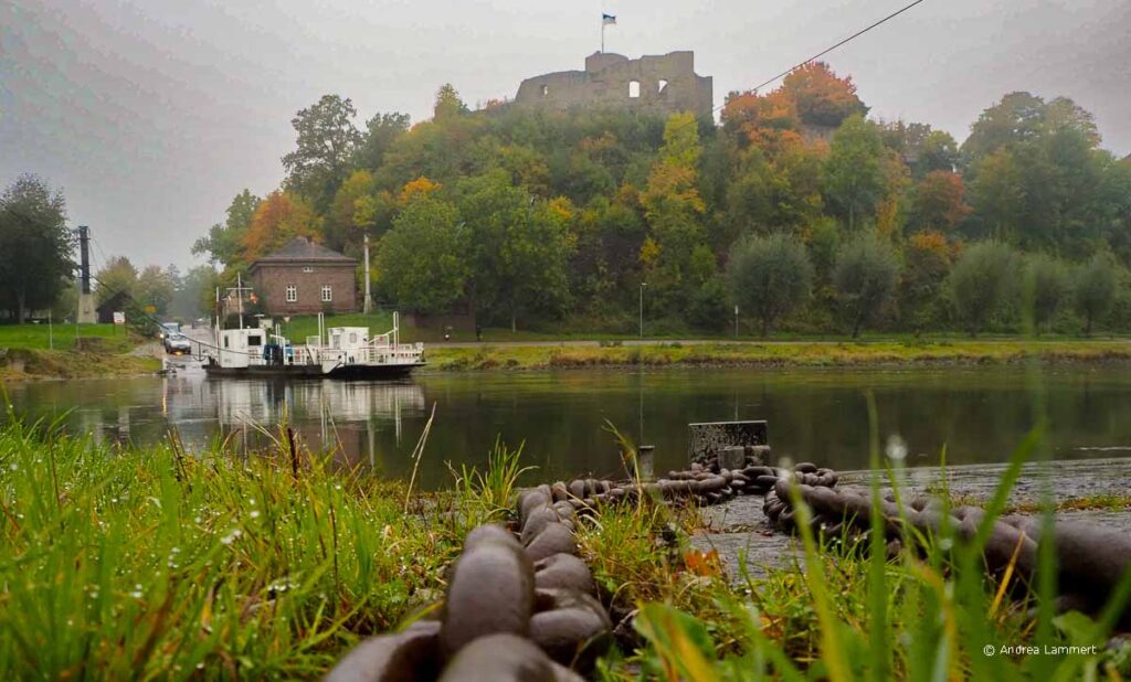 Weserfähre bei Polle