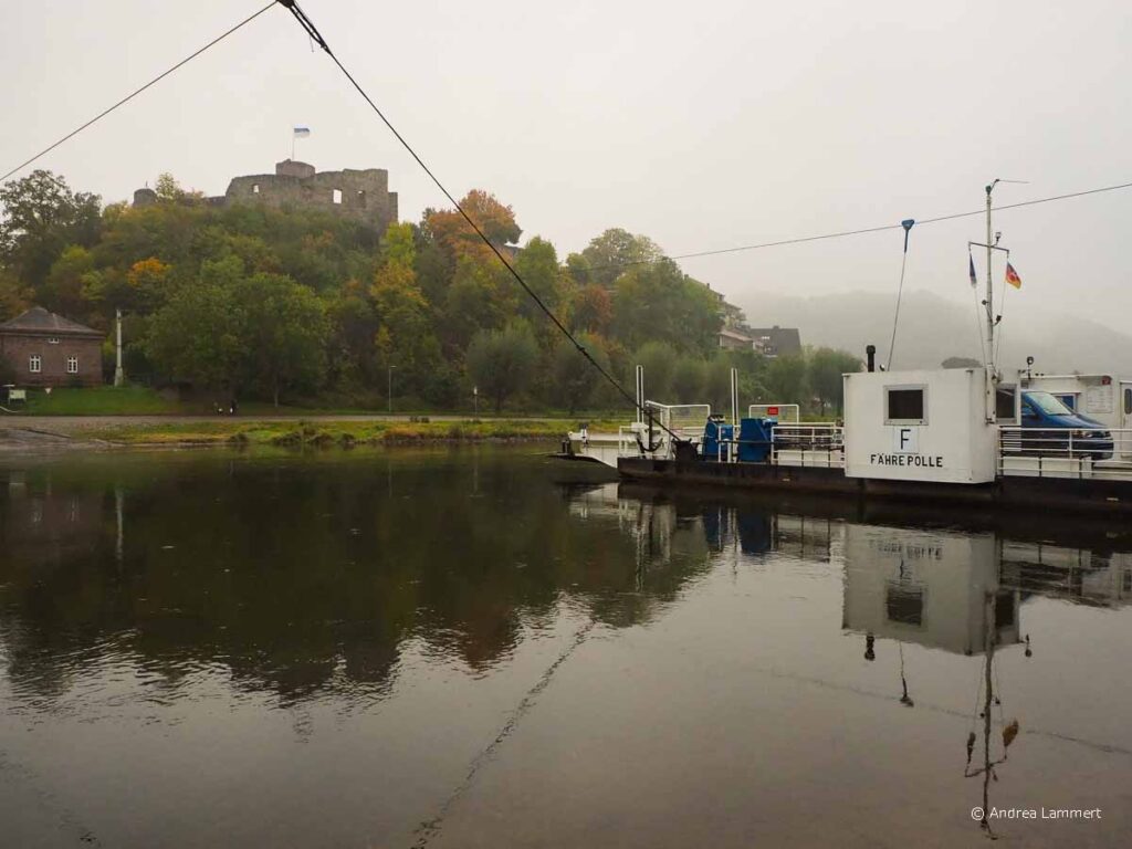 Weserfähre bei Polle