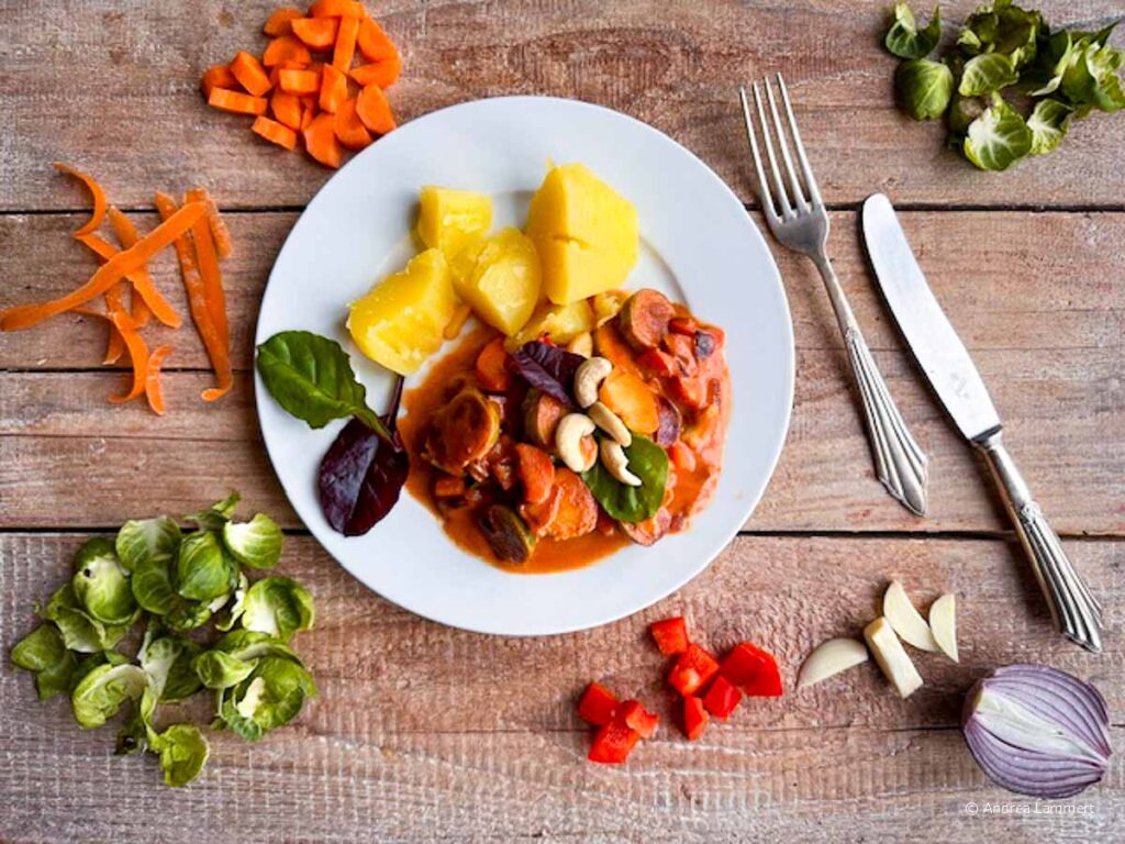 Rezept Rosenkohl mit Paprika und Tomatensoße